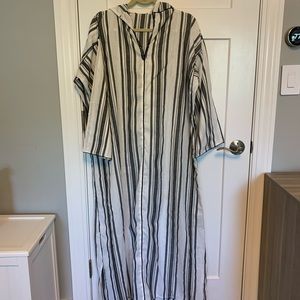 Striped kaftan